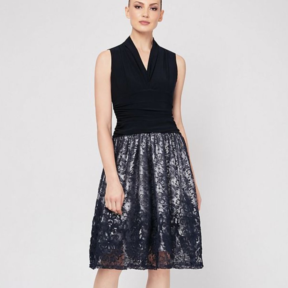 SL Fashions New York Short V-Neck Ruched Waist Lace Skirt Dress, Navy 16 NWT